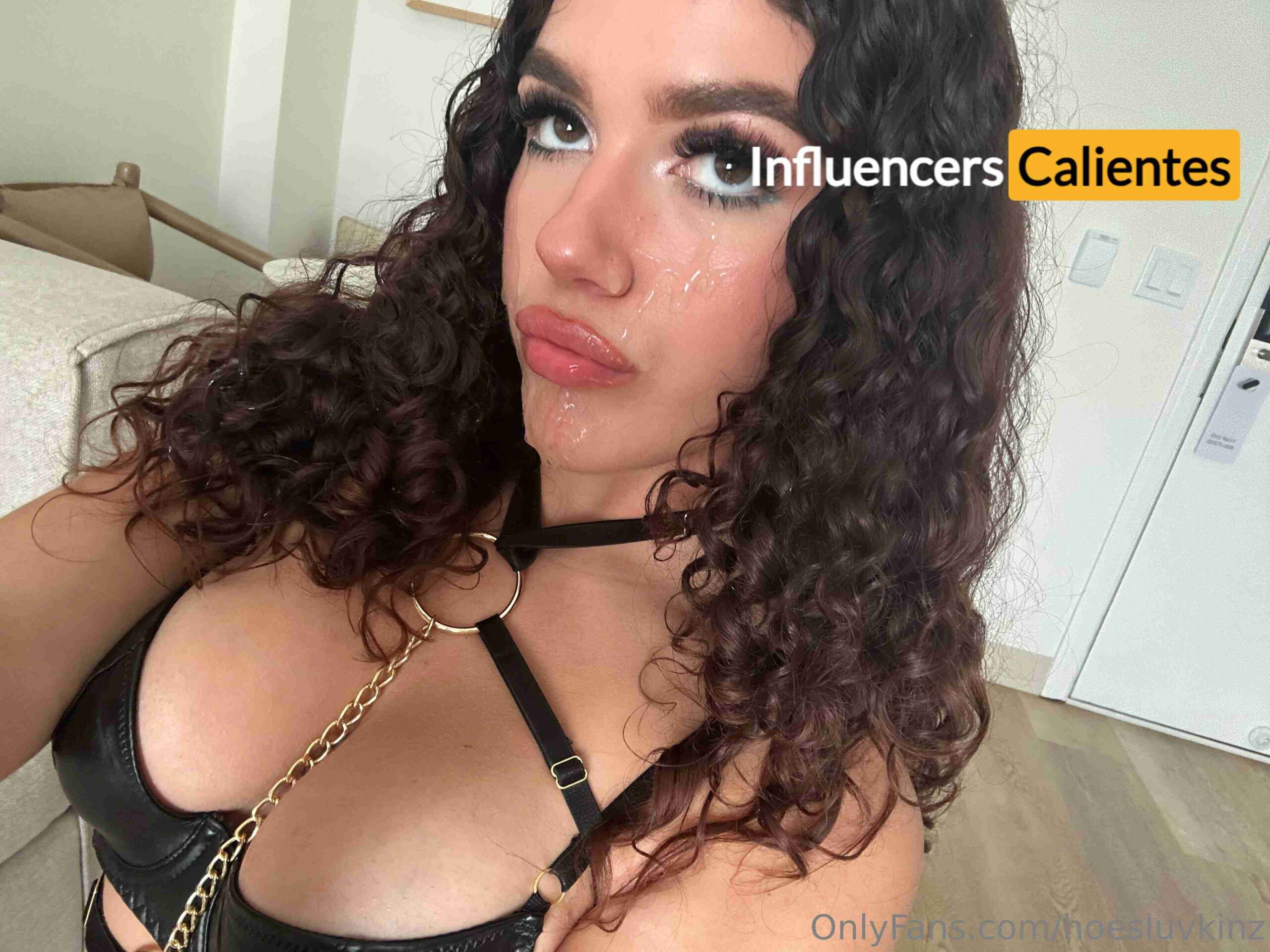 Hoesluvkinz Nudes Influencerscalientes.com (25)