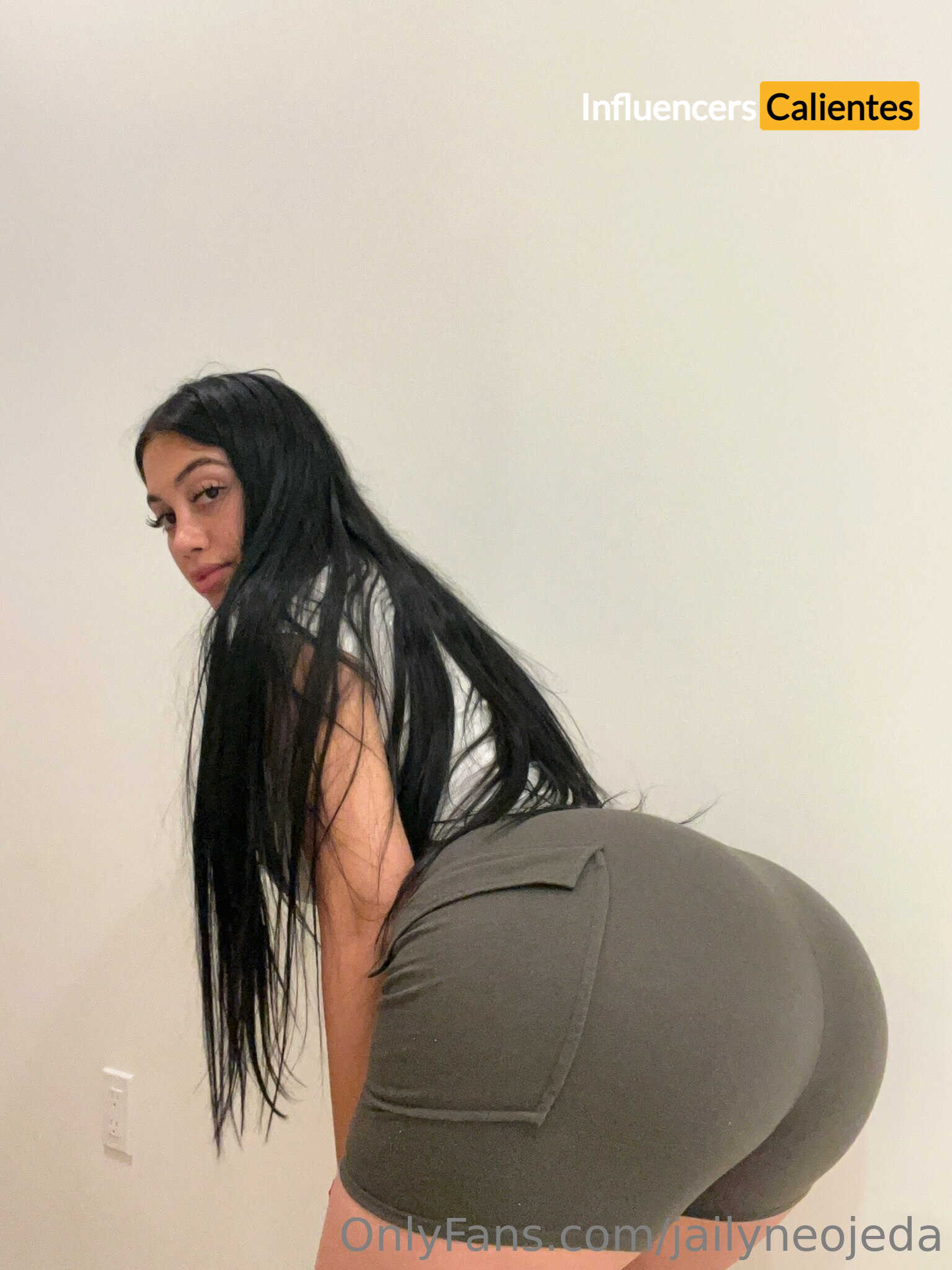 Jailyne Ojeda Nudes (152)