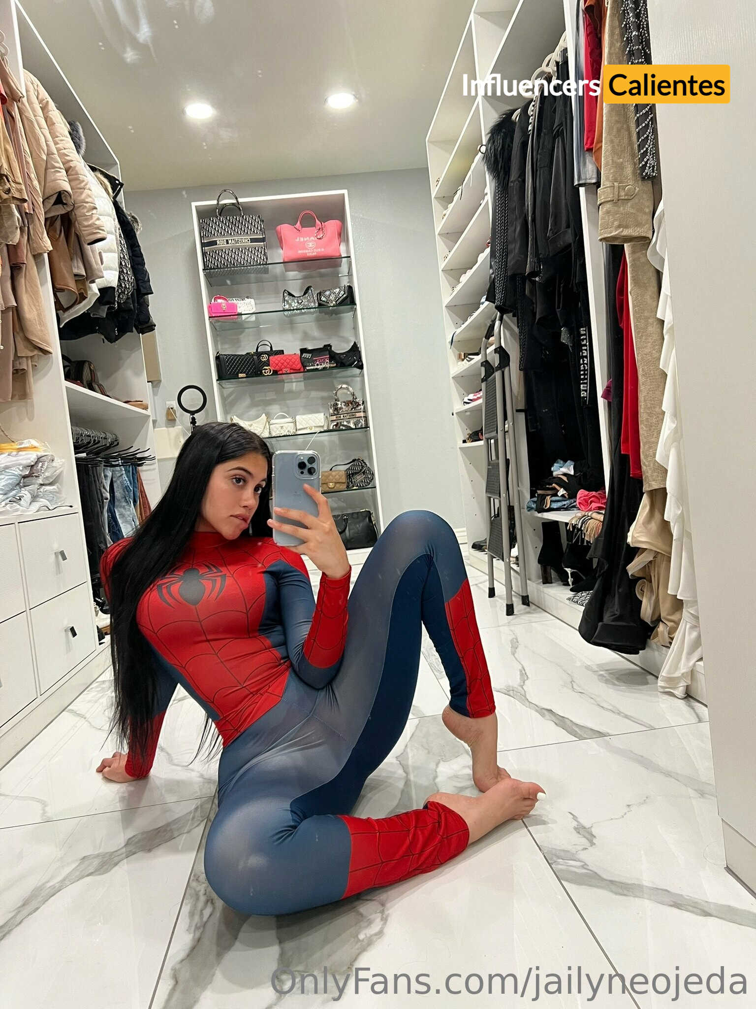 Jailyne Ojeda Nudes (28)