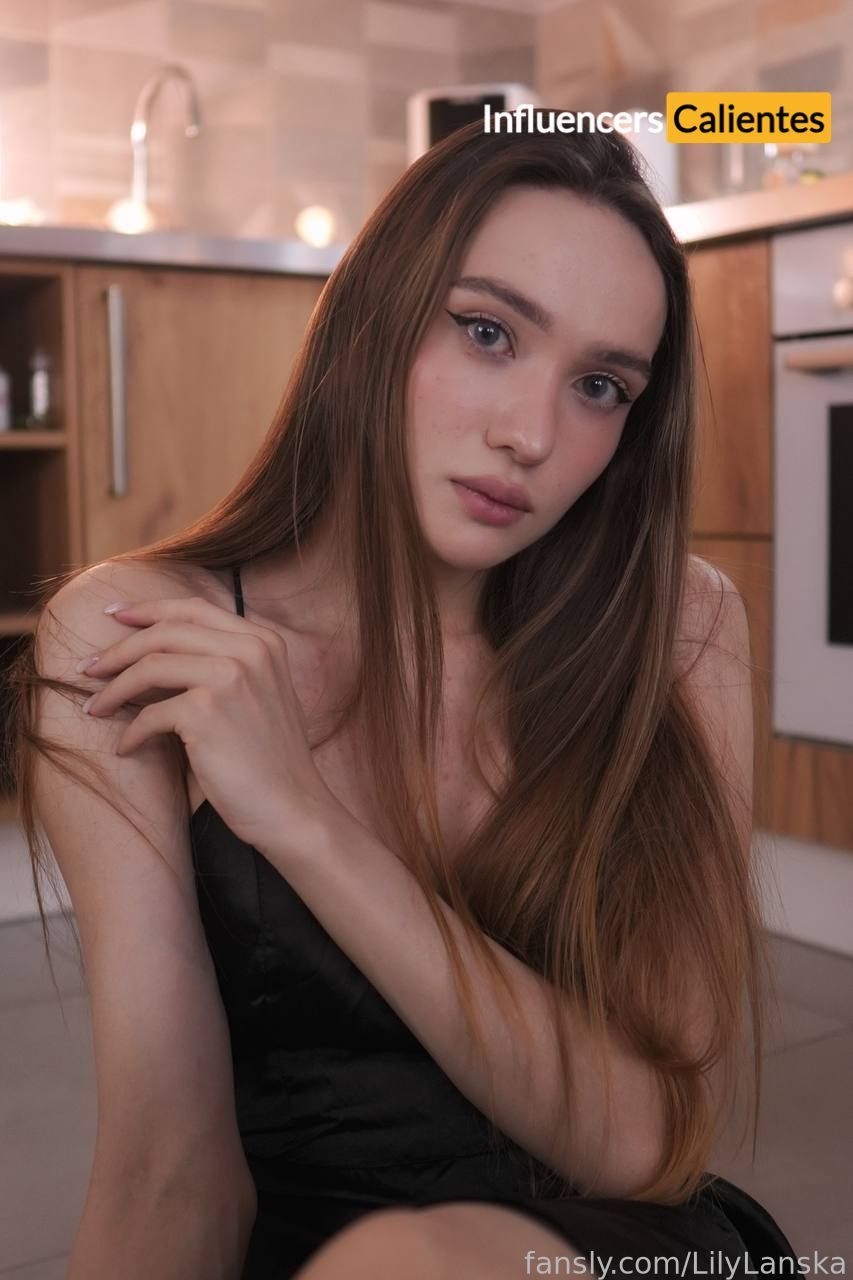 Trans Lilylanska Nudes (95)