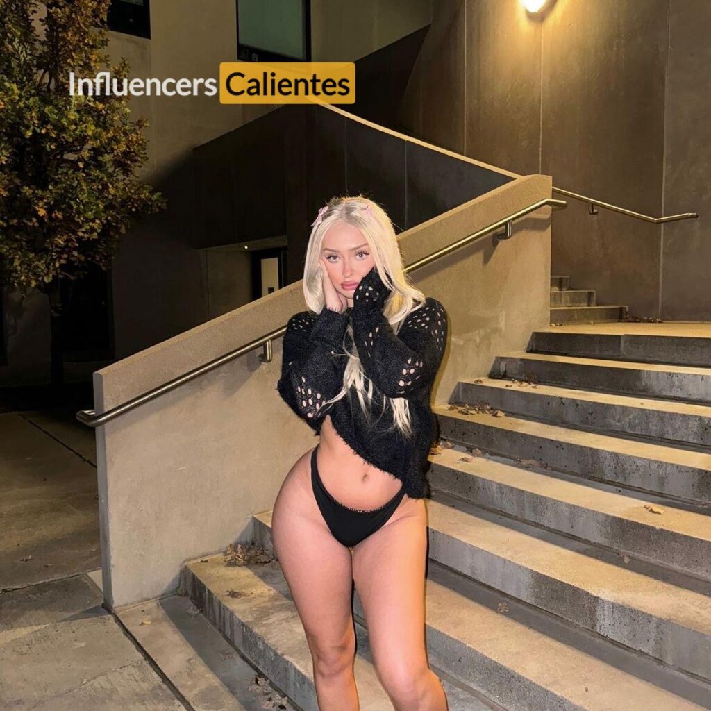 Chloistagram Nudes Influencerscalientes.com (29)