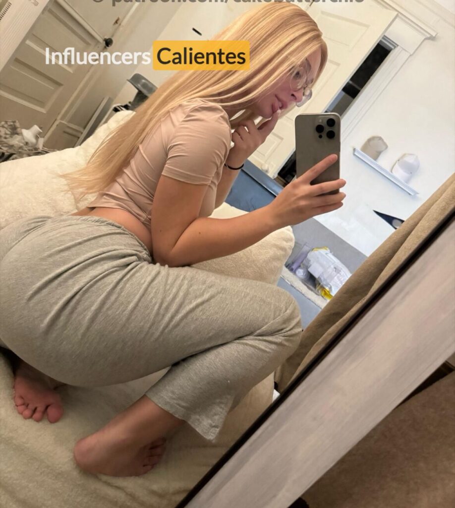 Chloistagram Nudes Influencerscalientes.com (75)