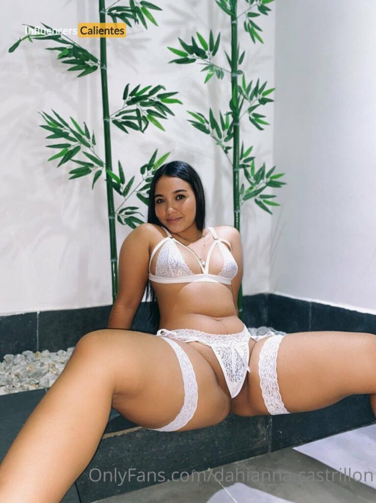 Dahiana Castrillon Nudes Influencerscalientes.com (233)