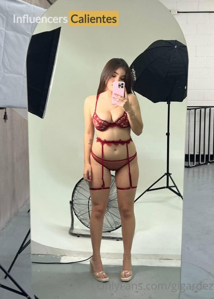 Gigardez Nudes Influencerscalientes.com (70)