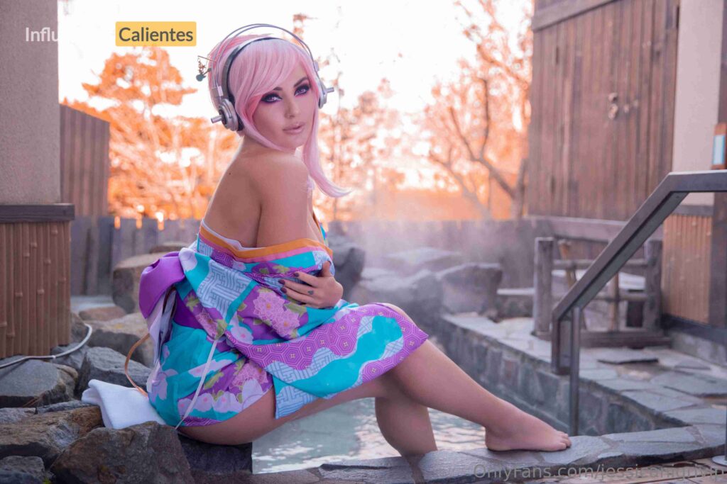 Jessica Nigri nudes Influencerscalientes.com (208)