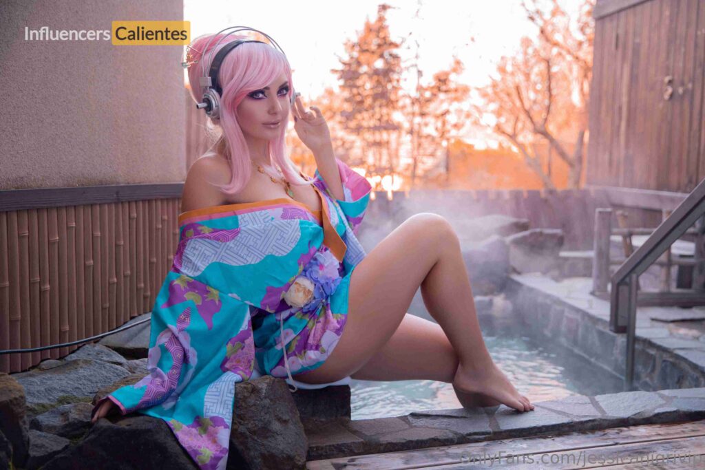 Jessica Nigri nudes Influencerscalientes.com (39)