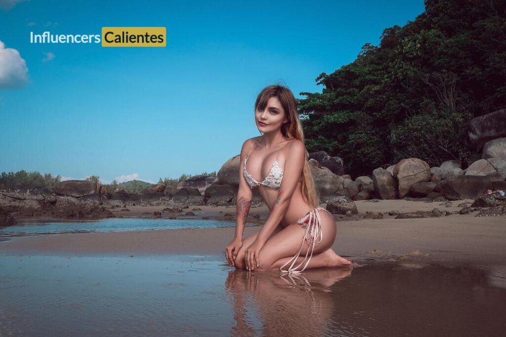 Kalinka Fox Nudes Influencerscalientes.com (37)