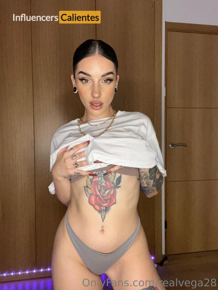 Prvega Nudes Influencerscalientes.com (231)