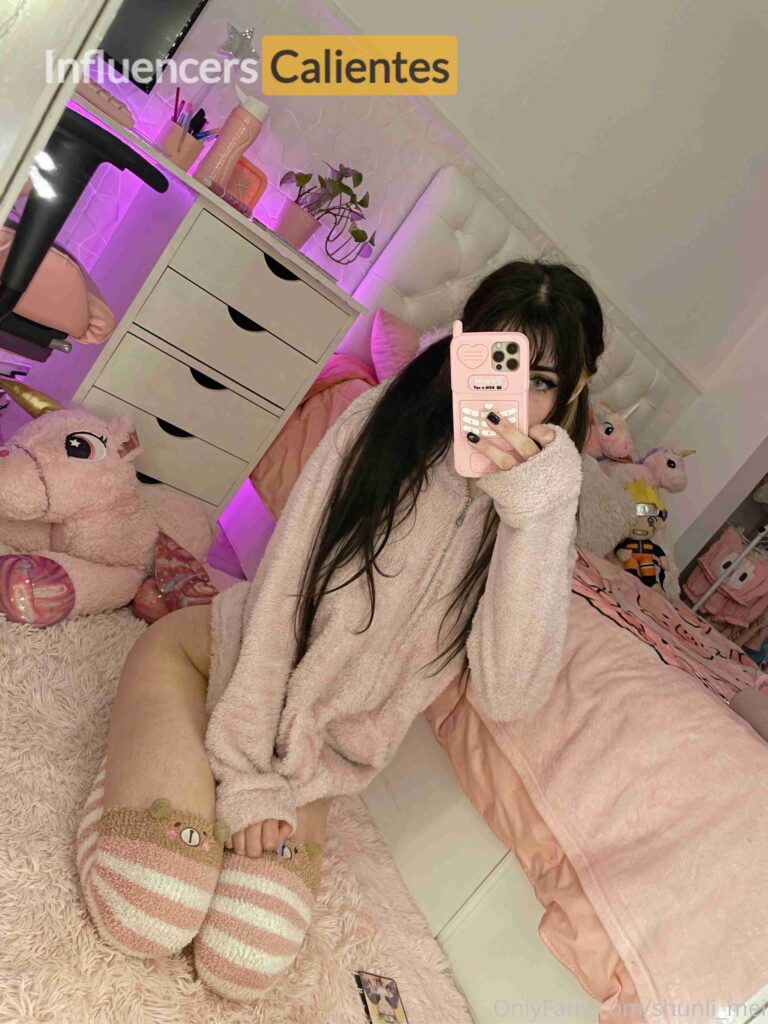 Shunli Mei Nudes Influencerscalientes.com (122)