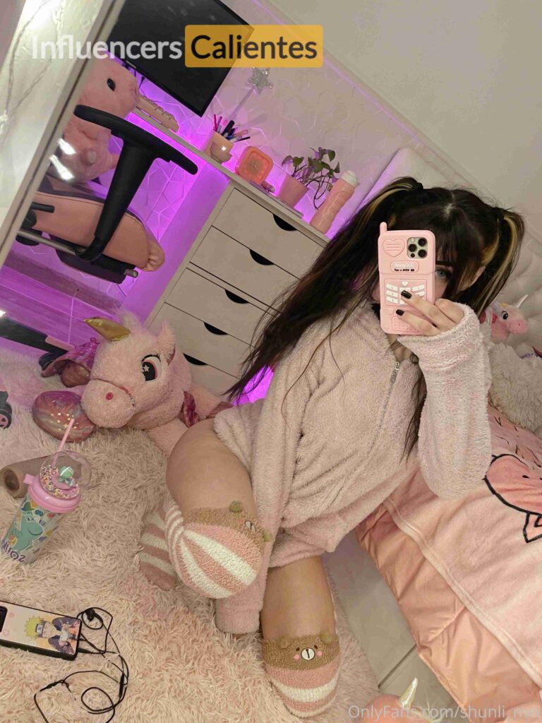 Shunli Mei Nudes Influencerscalientes.com (129)