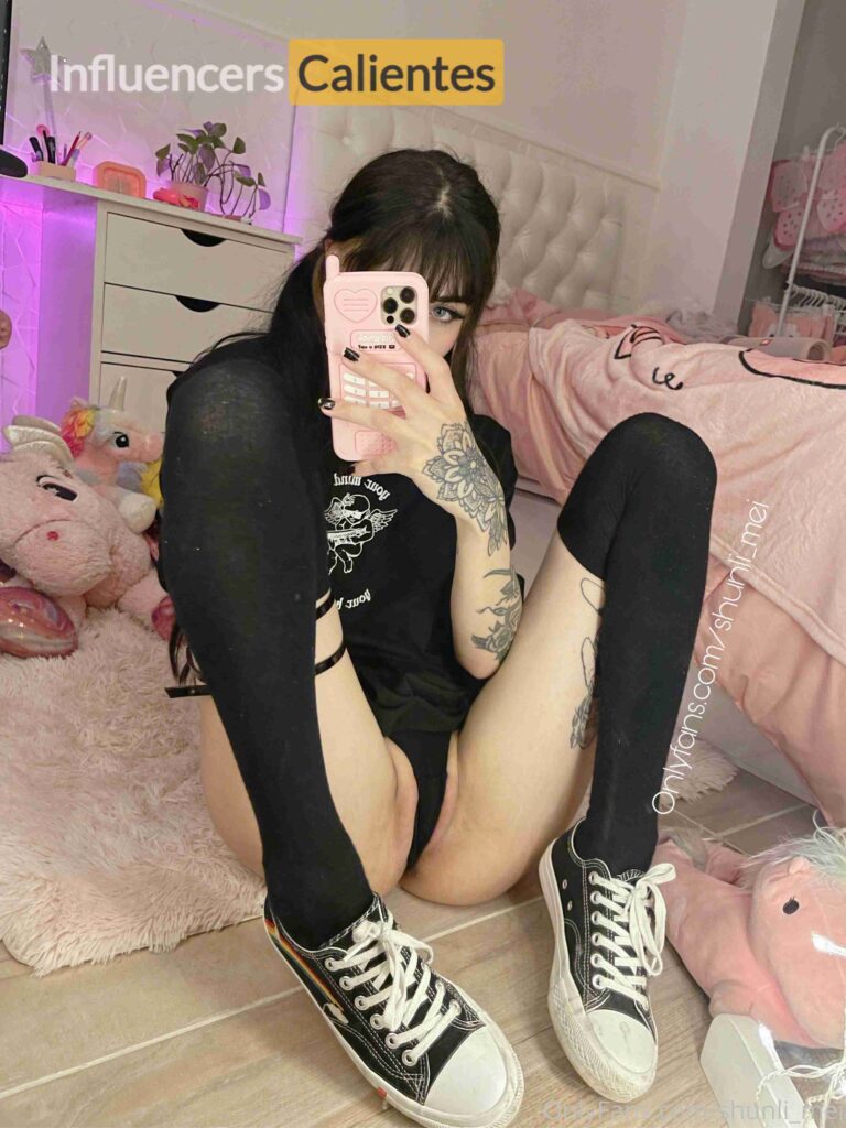 Shunli Mei Nudes Influencerscalientes.com (288)