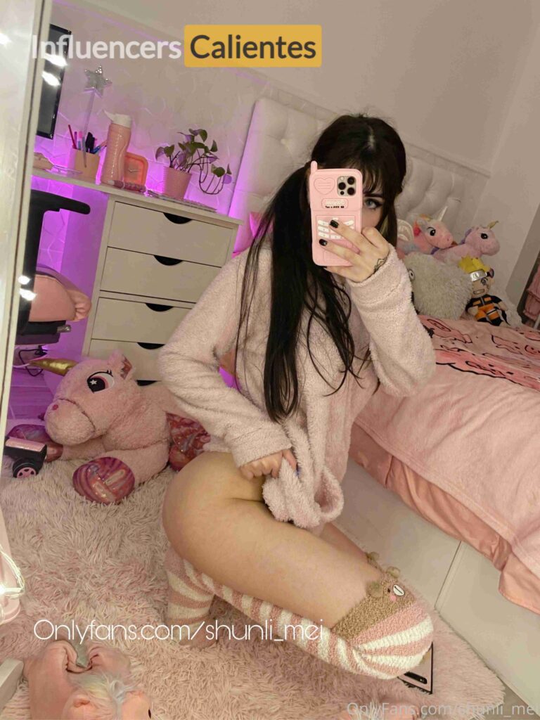 Shunli Mei Nudes Influencerscalientes.com (40)