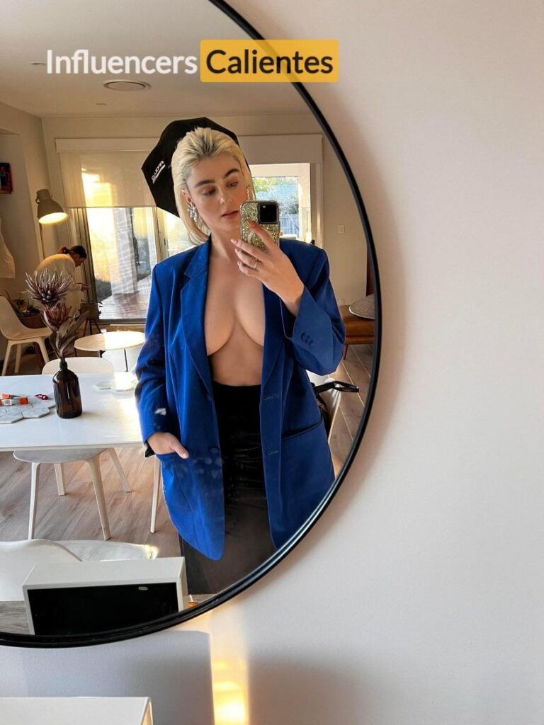 Stefania Ferrario Nudes Influencerscalientes.com (122)