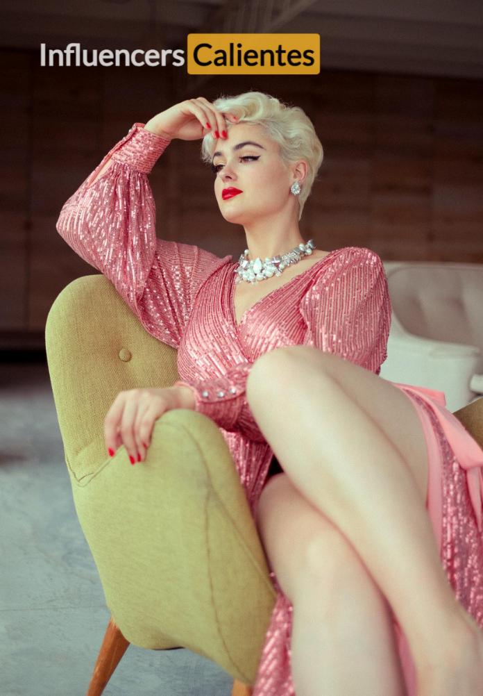 Stefania Ferrario Nudes Influencerscalientes.com (141)