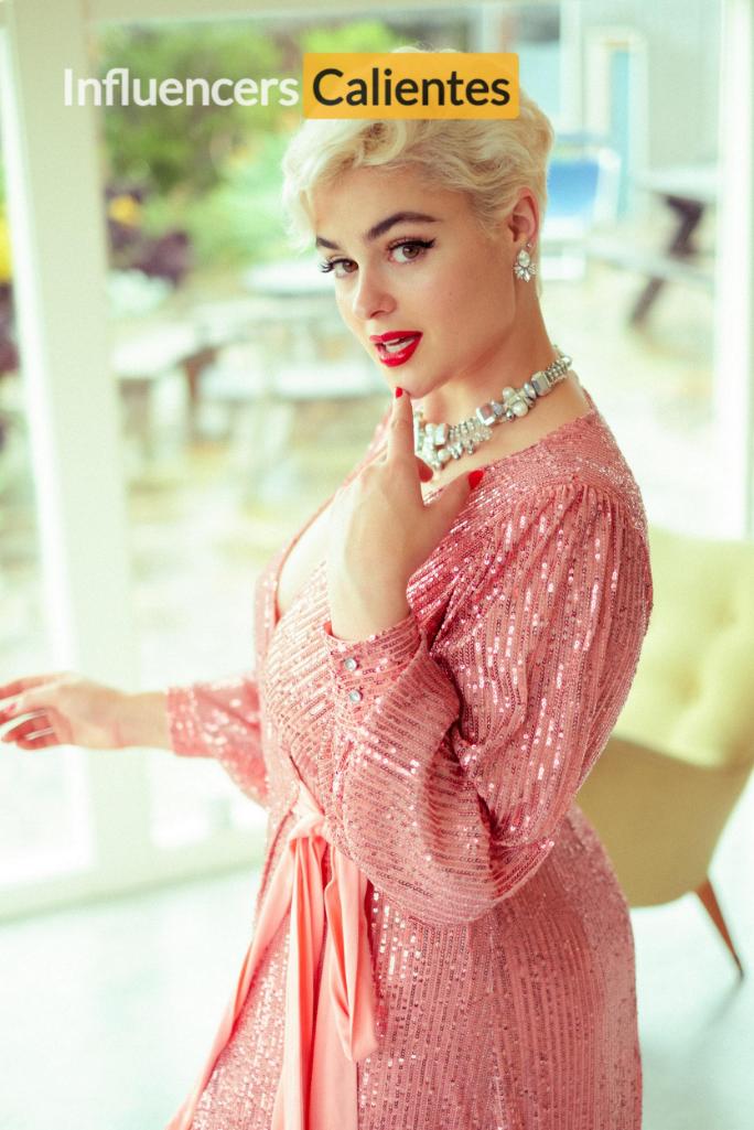 Stefania Ferrario Nudes Influencerscalientes.com (26)