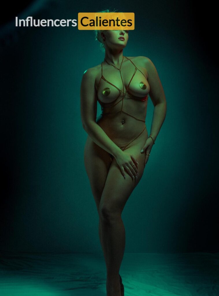 Stefania Ferrario Nudes Influencerscalientes.com (315)