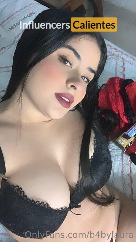 Sweetlauravip Nudes Influencerscalientes.com (20)