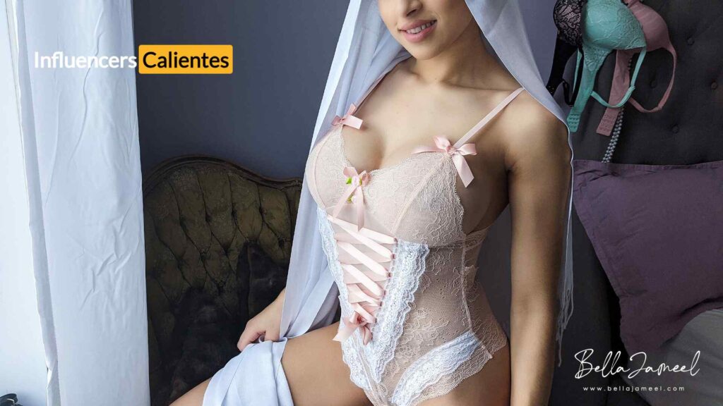 Hijabibella Nudes Influencerscalientes.com (81)