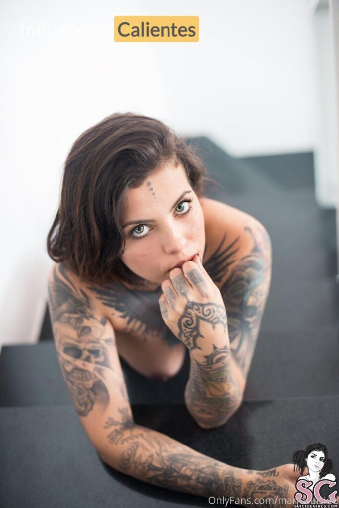 Marjo Suicide Nudes Influencerscalientes.com (37)