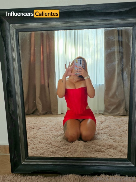 Mia Greco Nudes Influencerscalientes.com (232)