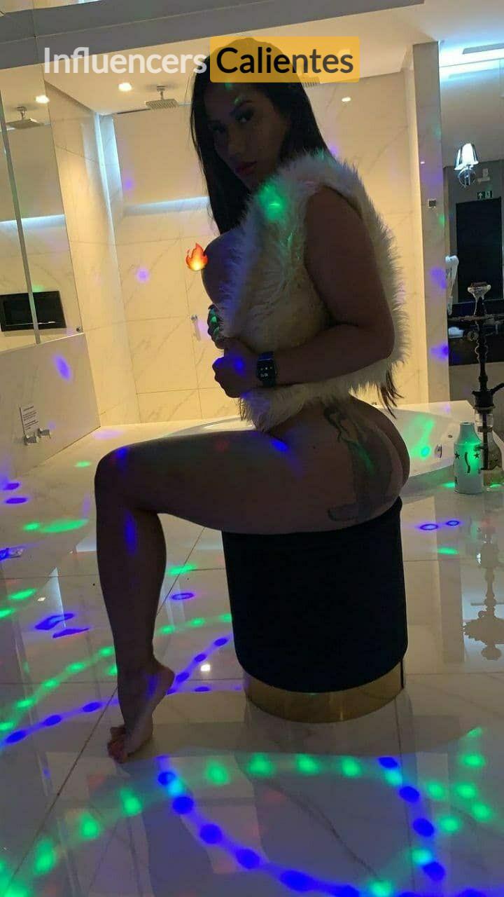 Nadine Borges Nudes Influencerscalientes.com (26)