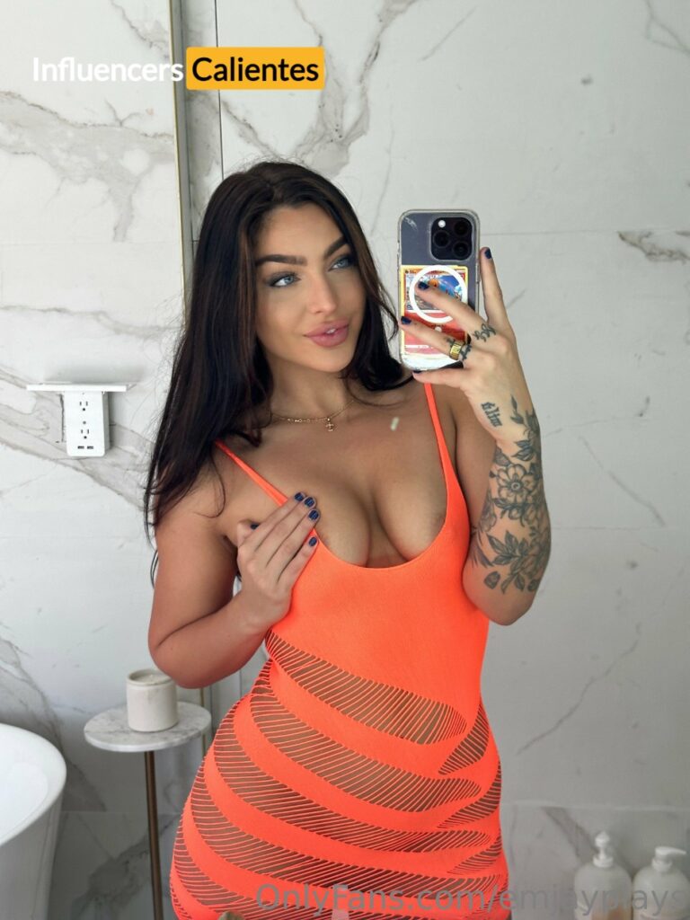 Emily Rinaudo Nudes Influencerscalientes.com (415)